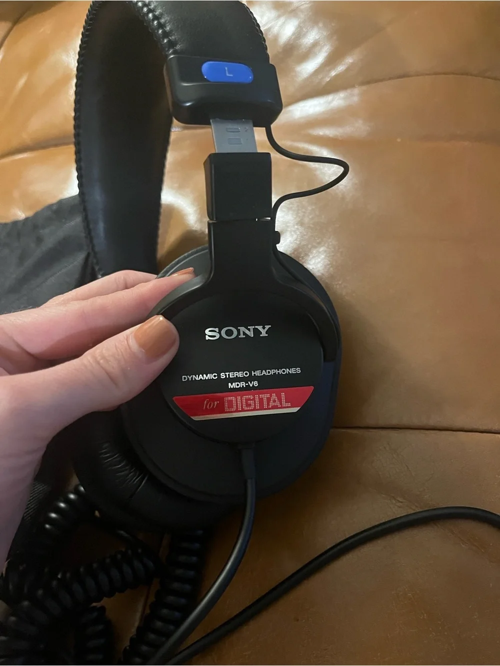 Sony closed back